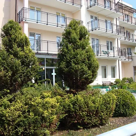 Ostsee W Olymp Apartament *